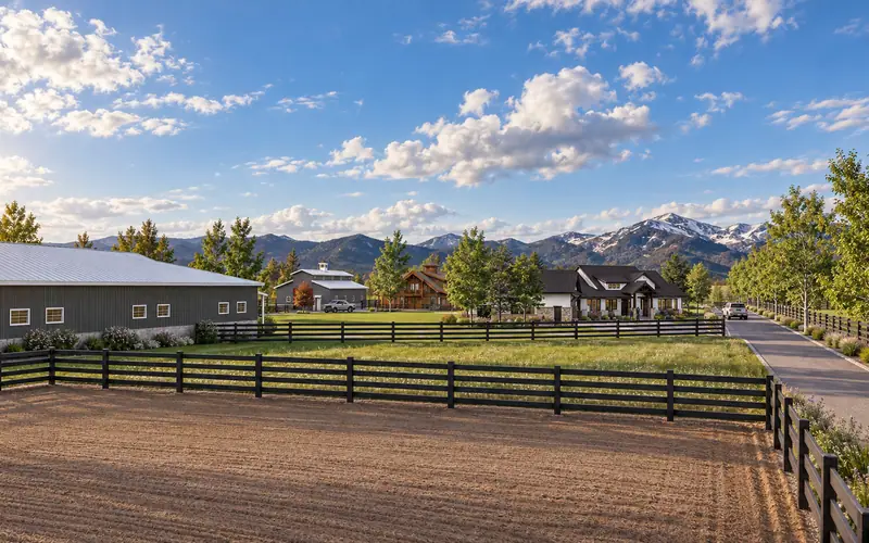 Spanish Fork Residence, image 4